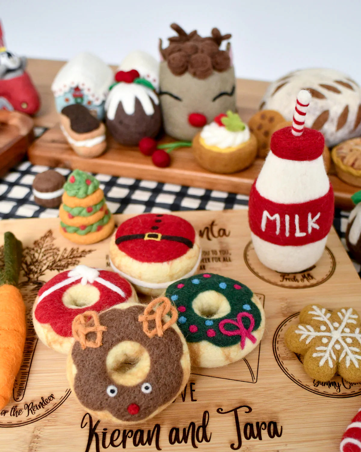 Tara Treasures - Felt Christmas Donut