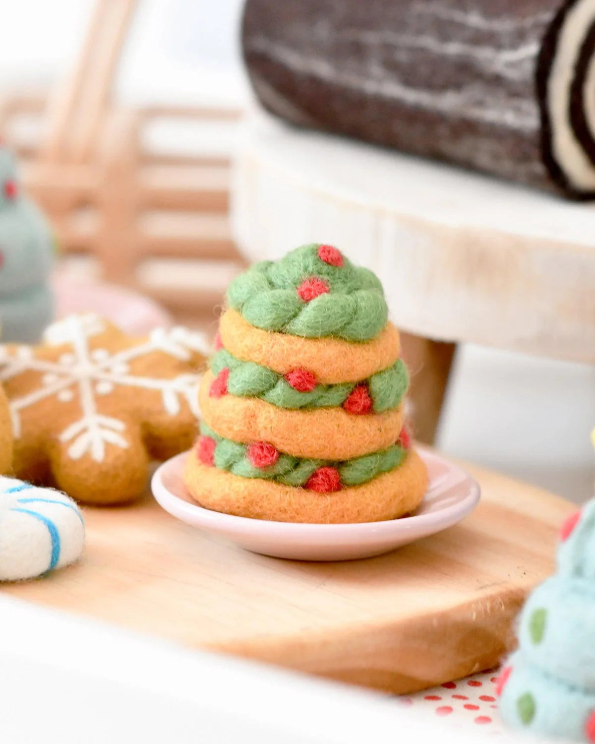 Tara Treasures - Felt Christmas Cookie Tree