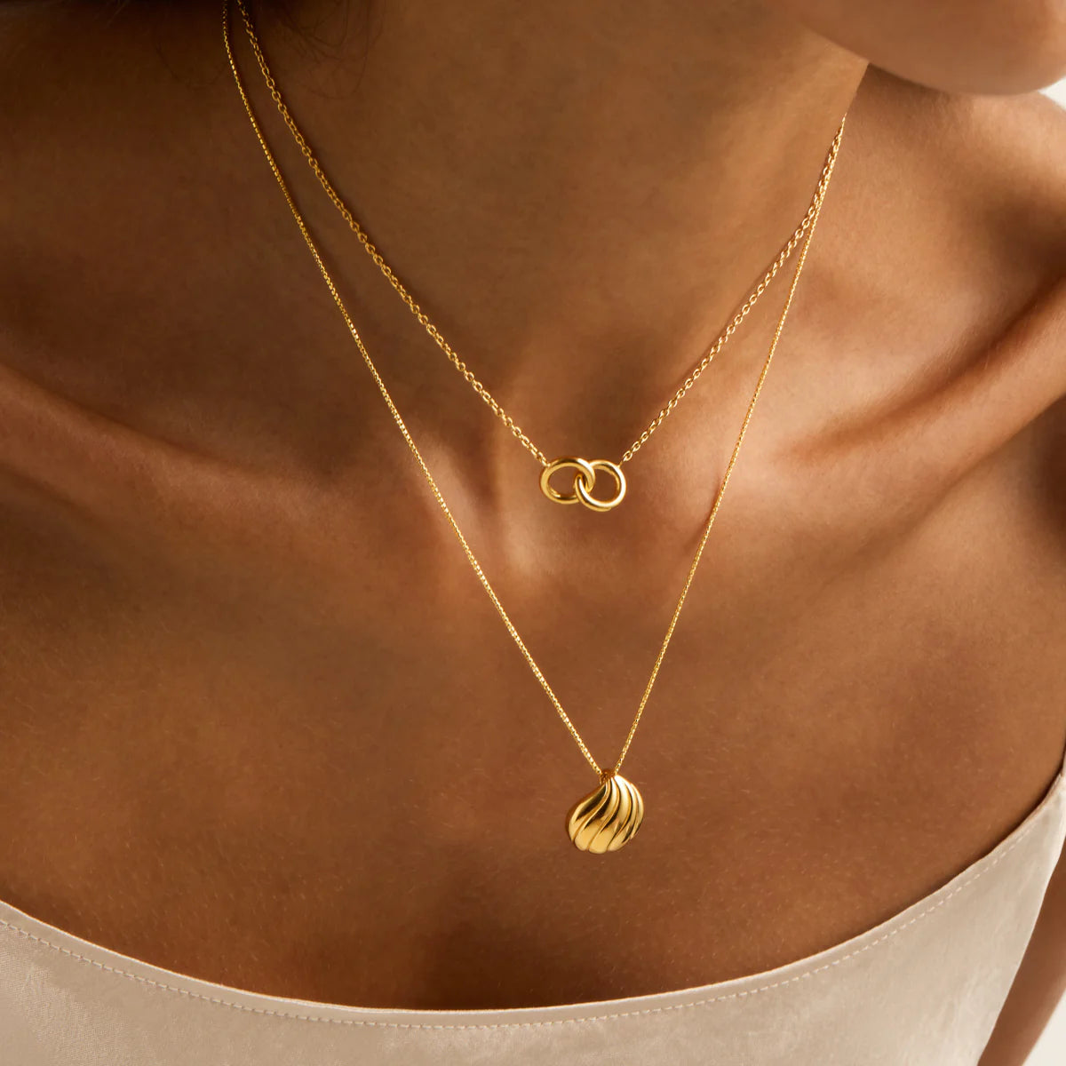 Najo - Embrace Necklace Gold - The Ivy Room Adelaide